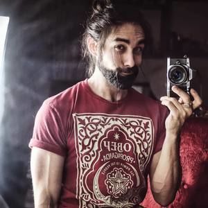 Meet your Posher, Jonathan